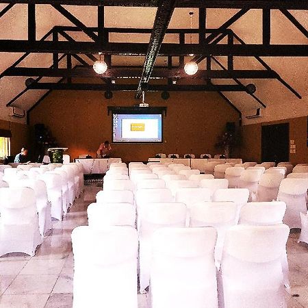 Return To Paradise Resort & Spa Matautu Luaran gambar